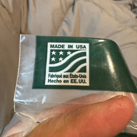 Linette Green Tablecover With Waterproof Backing - Picture 2 of 11